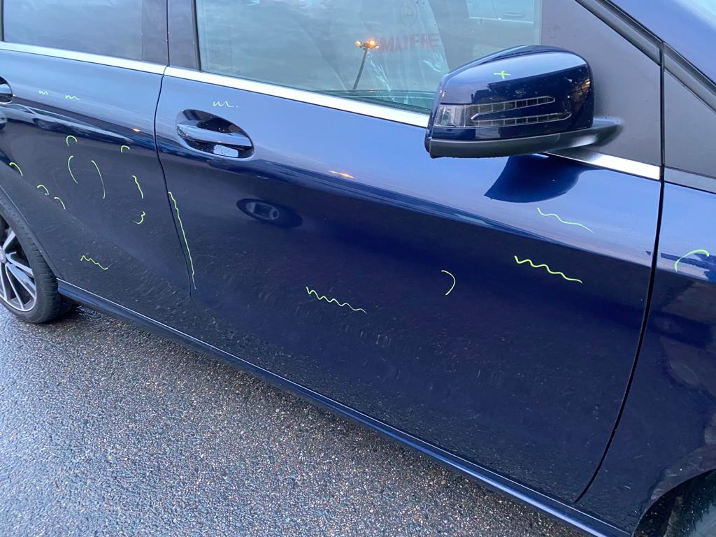 Mercedes B200 foto 2